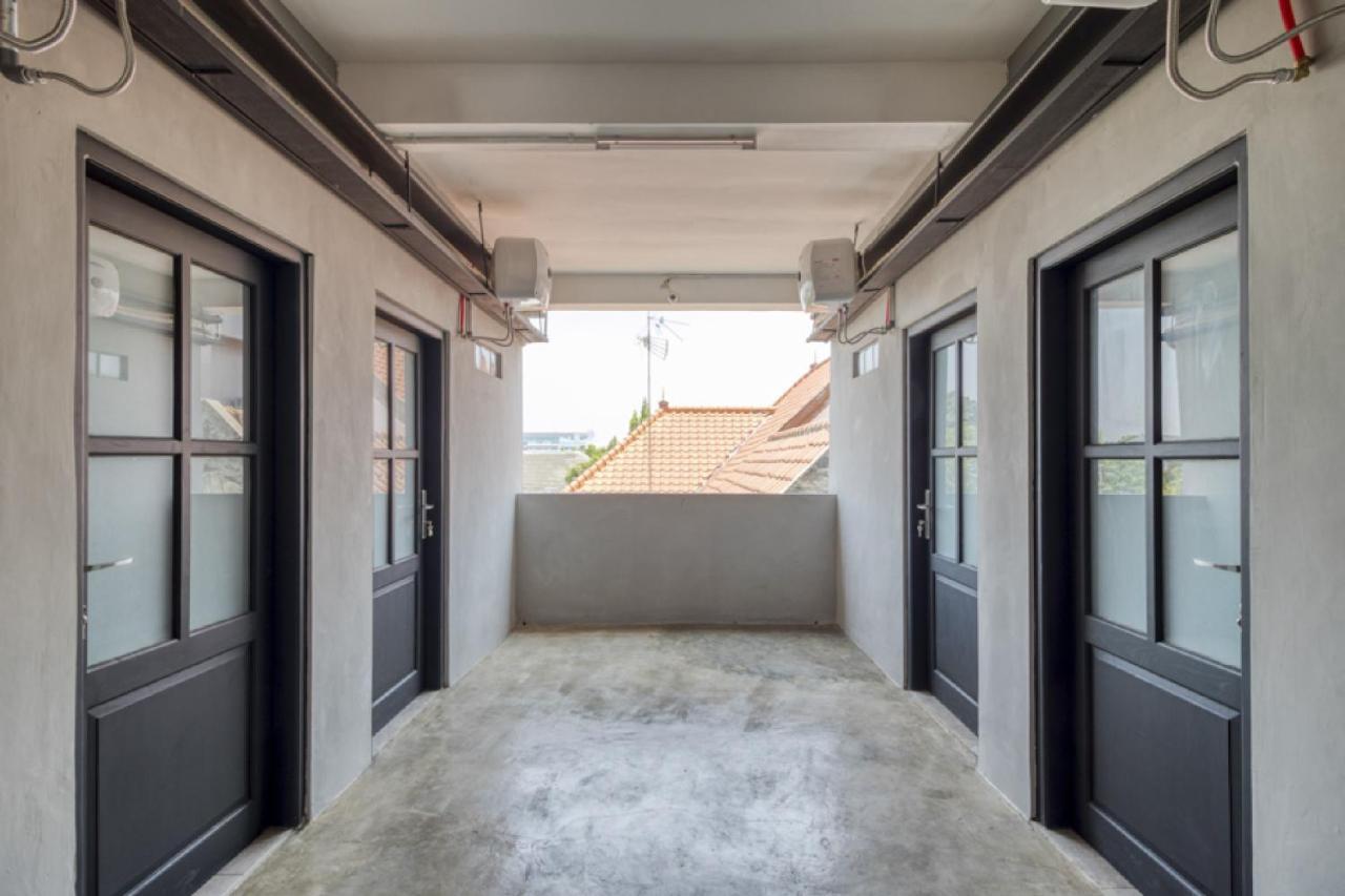 Reddoorz Syariah Near Galeria Mall Джокякарта Екстериор снимка